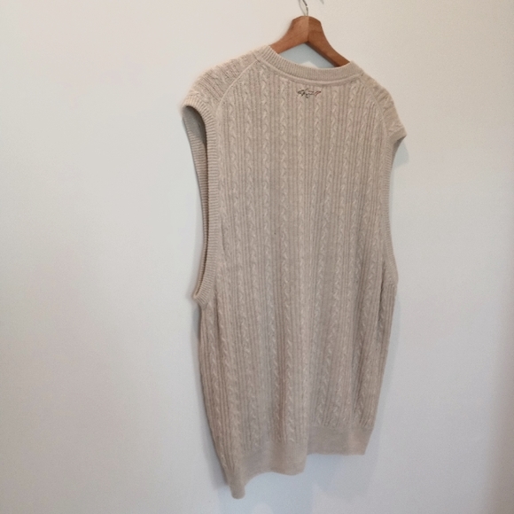 GREG NORMAN Collection V- Neck Sweater Vest - Picture 5 of 8